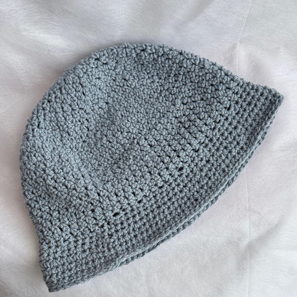 Bucket hat - Hand-crochet NWOT